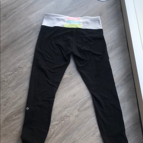 Reversible lululemon leggings - Picture 2 of 4